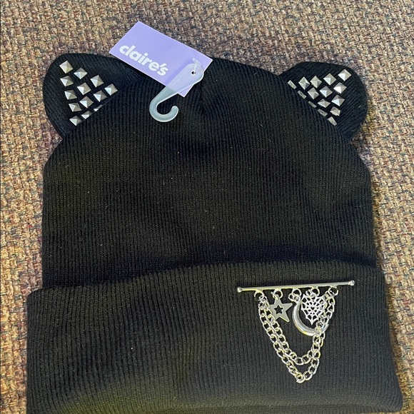 Claire's Other - Claire's Black Beanie with Studs and Chains